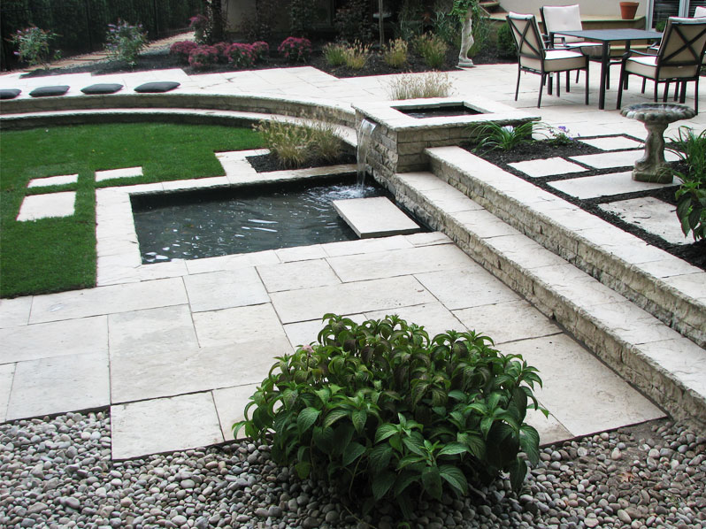 Niagara on the Lake (Sunken Water Feature)