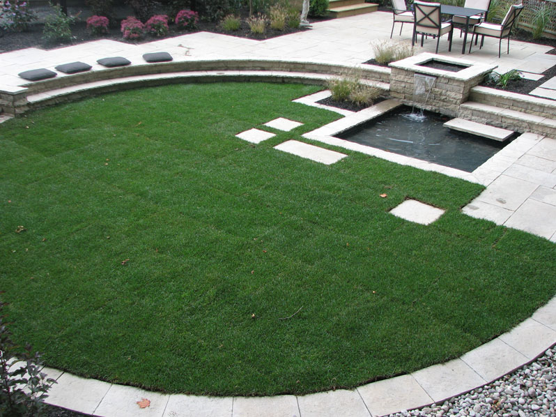 Niagara on the Lake (Sunken Water Feature)