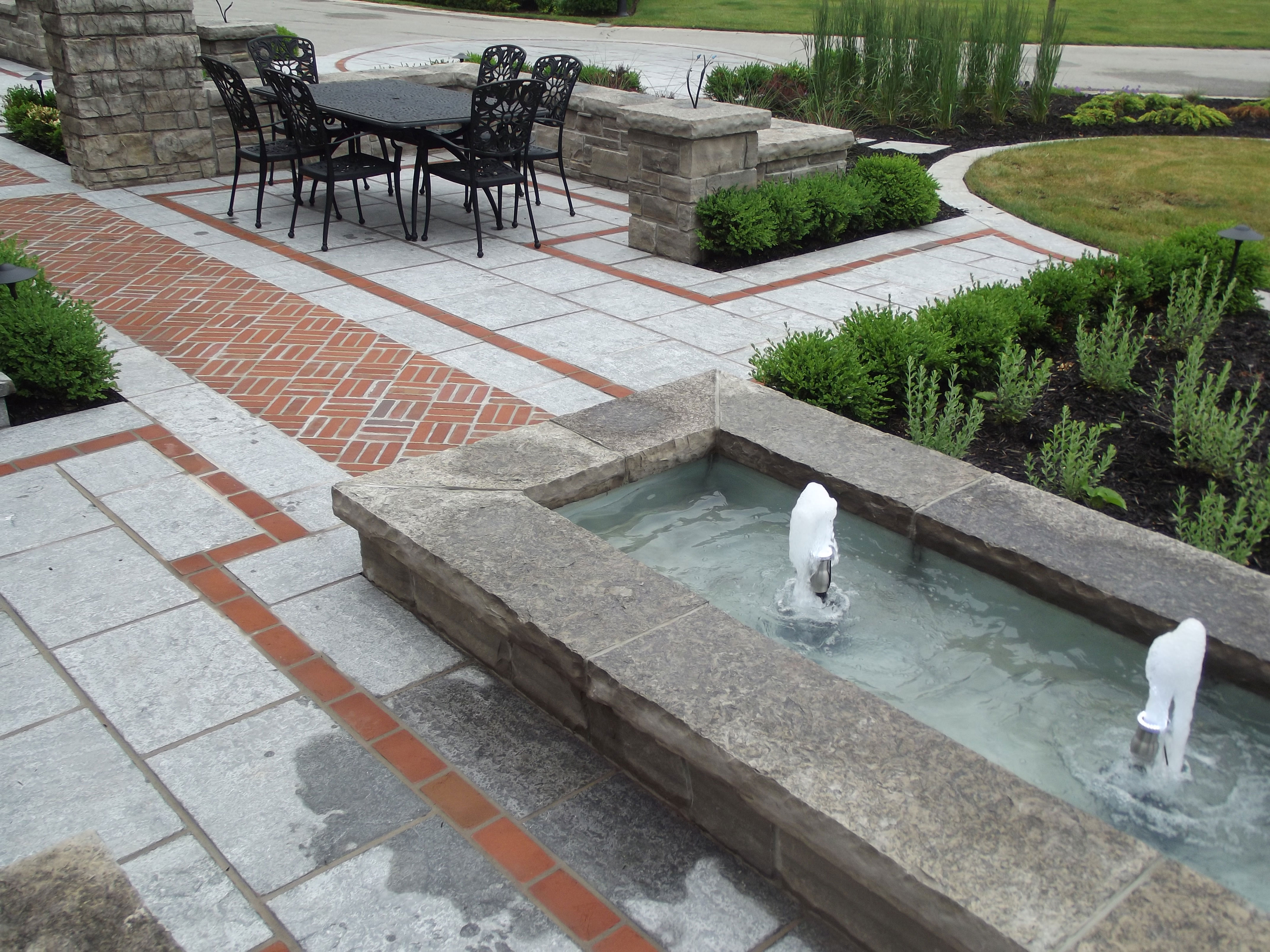 Milton (Modern Entrance)