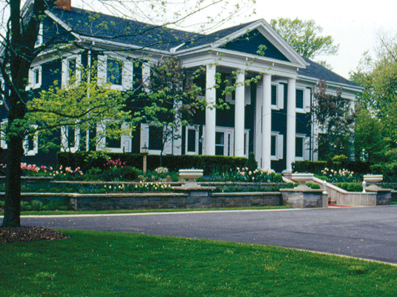 Niagara on the Lake (Formal Estate Garden)