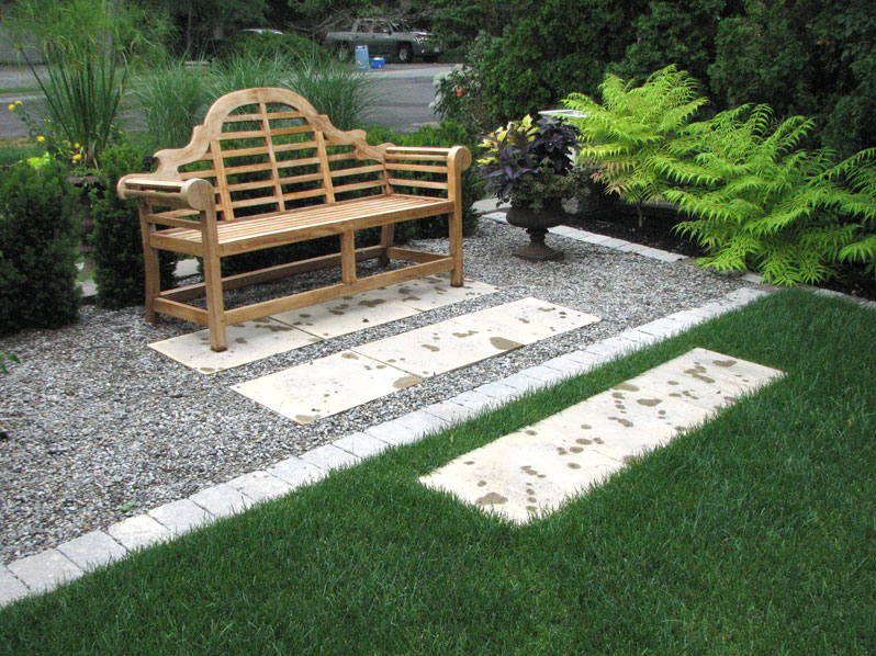 Niagara on the Lake (Elegant Front Entrance)