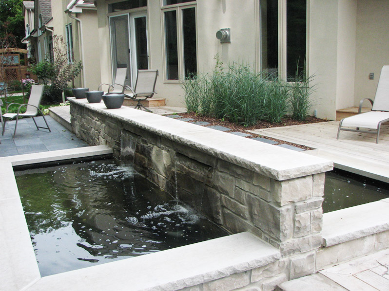 Niagara on the Lake (Reflector Pools)