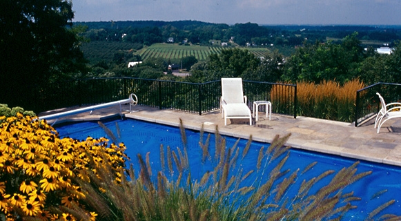 St. Davids, ON (slope garden)